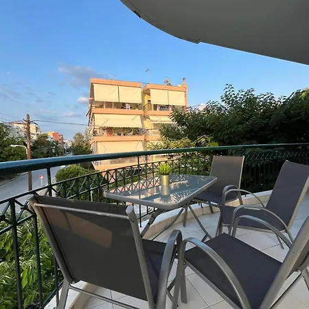 Apartment Odyssey Mare Steps From The Sea