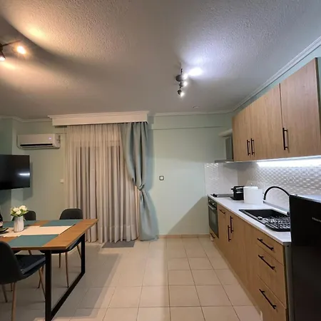 Apartament Odyssey Mare Steps From The Sea Peraía